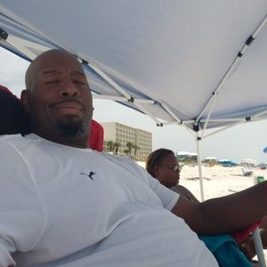 Meet your Posher, Barry